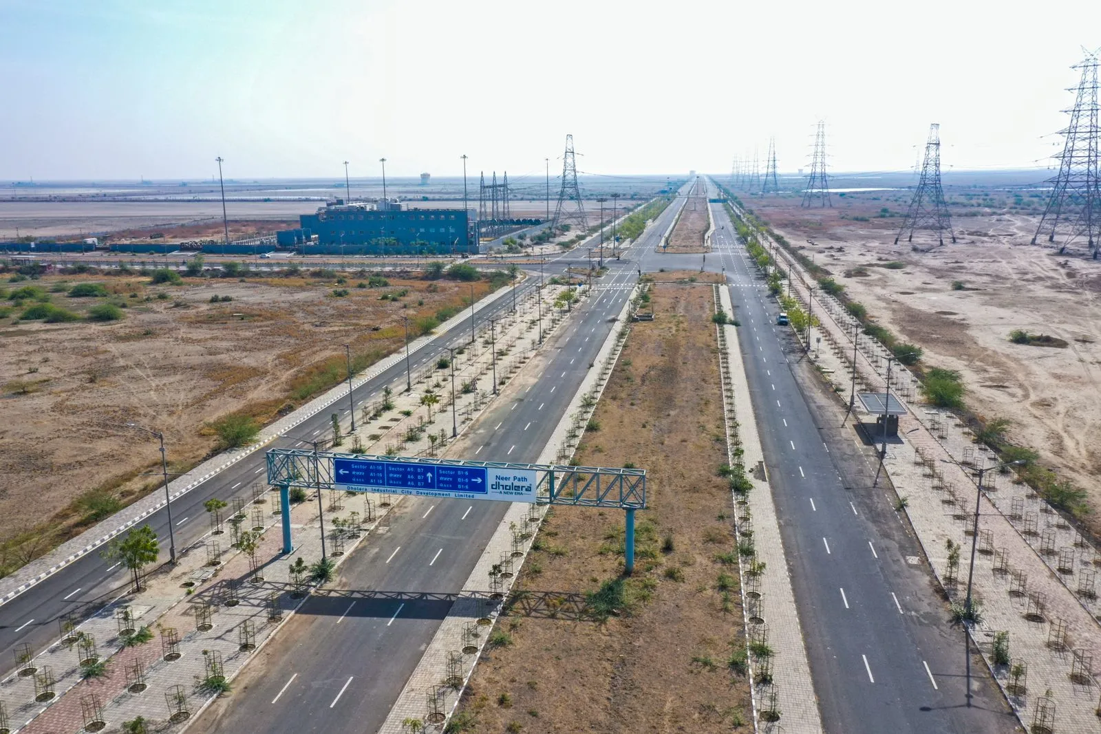 Arterial road with cycle lanes in the Dholera Activation Area